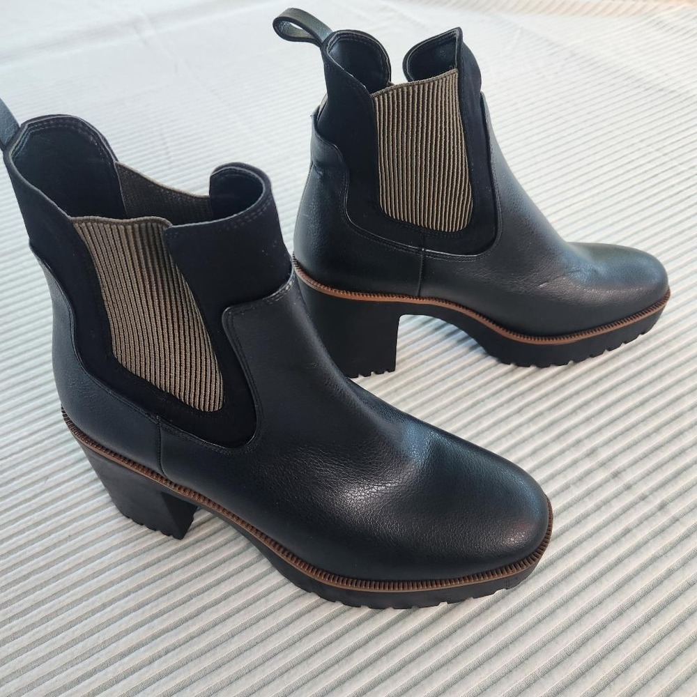 Chinese Laundry Black Platform Chelsea Boots Lug Sole Block‎ Heel GSV01-9/40